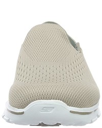 graue Turnschuhe von Skechers