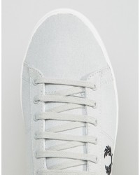 graue Turnschuhe von Fred Perry