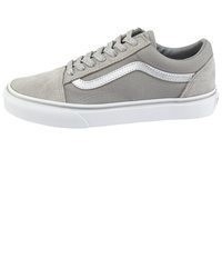 graue Turnschuhe von Vans
