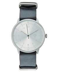 graue Uhr von CHPO