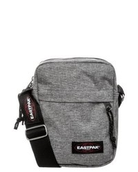 graue Umhängetasche von Eastpak