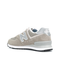 graue Wildleder niedrige Sneakers von New Balance