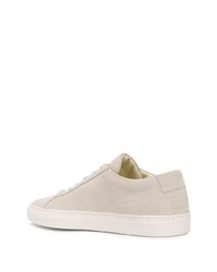 graue Wildleder niedrige Sneakers von Common Projects