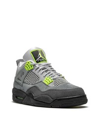 graue Wildleder niedrige Sneakers von Jordan