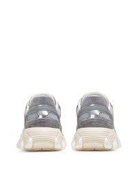 graue Wildleder niedrige Sneakers von Balmain