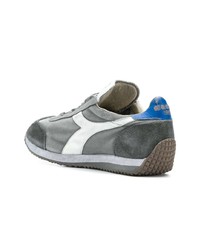 graue Wildleder niedrige Sneakers von Diadora