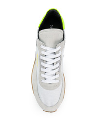 graue Wildleder niedrige Sneakers von Ghoud