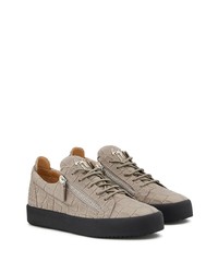 graue Wildleder niedrige Sneakers von Giuseppe Zanotti