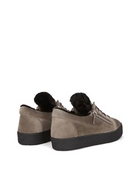 graue Wildleder niedrige Sneakers von Giuseppe Zanotti