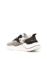 graue Wildleder niedrige Sneakers von D.A.T.E