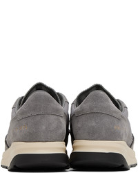 graue Wildleder niedrige Sneakers von Common Projects