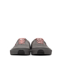 graue Wildleder niedrige Sneakers von Vans