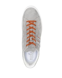 graue Wildleder niedrige Sneakers von Hogan