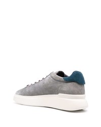 graue Wildleder niedrige Sneakers von Hogan