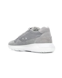 graue Wildleder niedrige Sneakers von Hogan