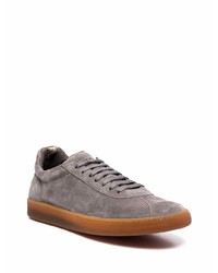 graue Wildleder niedrige Sneakers von Officine Creative