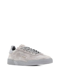 graue Wildleder niedrige Sneakers von Ghoud