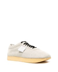 graue Wildleder niedrige Sneakers von Marni