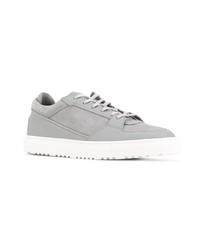 graue Wildleder niedrige Sneakers von Etq.