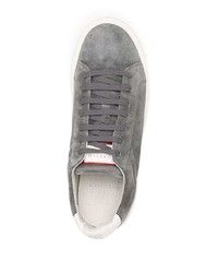 graue Wildleder niedrige Sneakers von Brunello Cucinelli