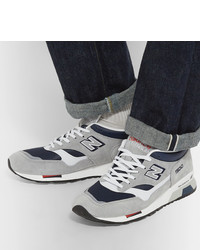 graue Wildleder niedrige Sneakers von New Balance