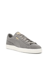 graue Wildleder niedrige Sneakers von Puma