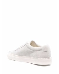 graue Wildleder niedrige Sneakers von Common Projects