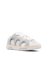 graue Wildleder niedrige Sneakers von Paura