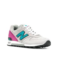 graue Wildleder niedrige Sneakers von New Balance