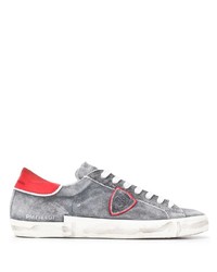 graue Wildleder niedrige Sneakers von Philippe Model Paris