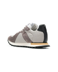 graue Wildleder niedrige Sneakers von Maison Margiela