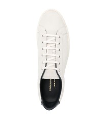 graue Wildleder niedrige Sneakers von Common Projects