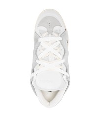 graue Wildleder niedrige Sneakers von Paura