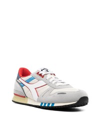 graue Wildleder niedrige Sneakers von Diadora