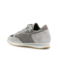 graue Wildleder niedrige Sneakers von Philippe Model