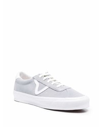 graue Wildleder niedrige Sneakers von Vans