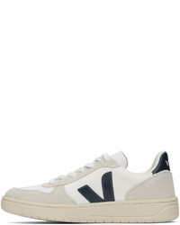 graue Wildleder niedrige Sneakers von Veja