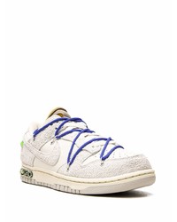 graue Wildleder niedrige Sneakers von Nike