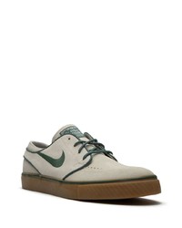 graue Wildleder niedrige Sneakers von Nike