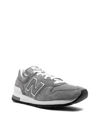 graue Wildleder Sportschuhe von New Balance