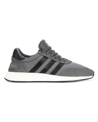 graue Wildleder Sportschuhe von adidas