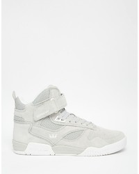 graue Wildleder Turnschuhe von Supra