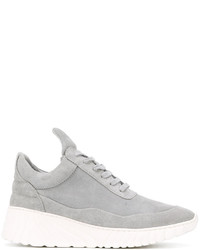 graue Wildleder Turnschuhe von Filling Pieces