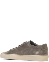 graue Wildleder Turnschuhe von Common Projects