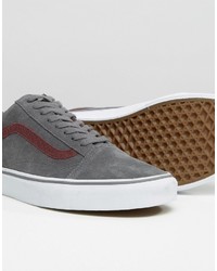 graue Wildleder Turnschuhe von Vans