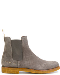 graue Wildlederstiefel von Common Projects