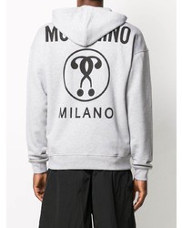 grauer bedruckter Pullover mit einem Kapuze von Moschino