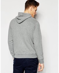 grauer bedruckter Pullover mit einem Kapuze