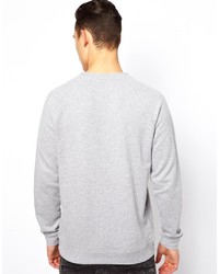 grauer bedruckter Pullover mit einem Rundhalsausschnitt von A Question Of