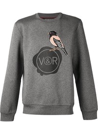 grauer bedruckter Pullover mit einem Rundhalsausschnitt von Viktor & Rolf